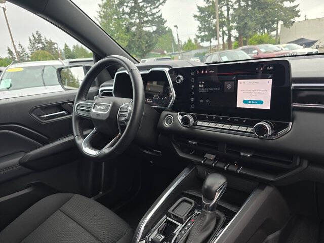 2024 GMC Canyon Elevation