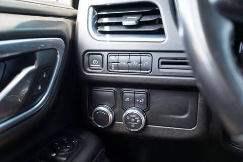 2021 GMC Yukon SLT