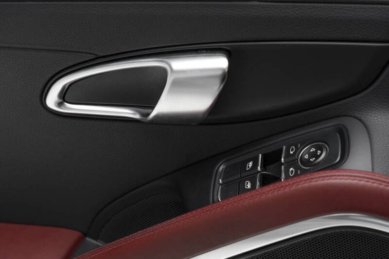 2018 Porsche 718 Boxster