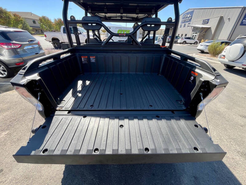 2025 Segway UT10 P Crew