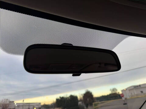 2017 Mitsubishi Outlander ES