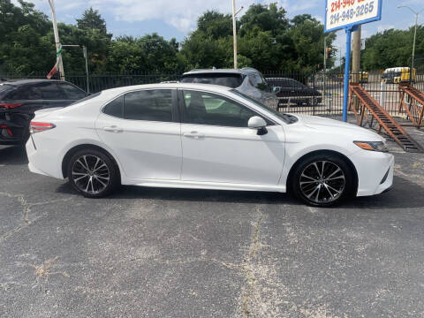 2018 Toyota Camry SE