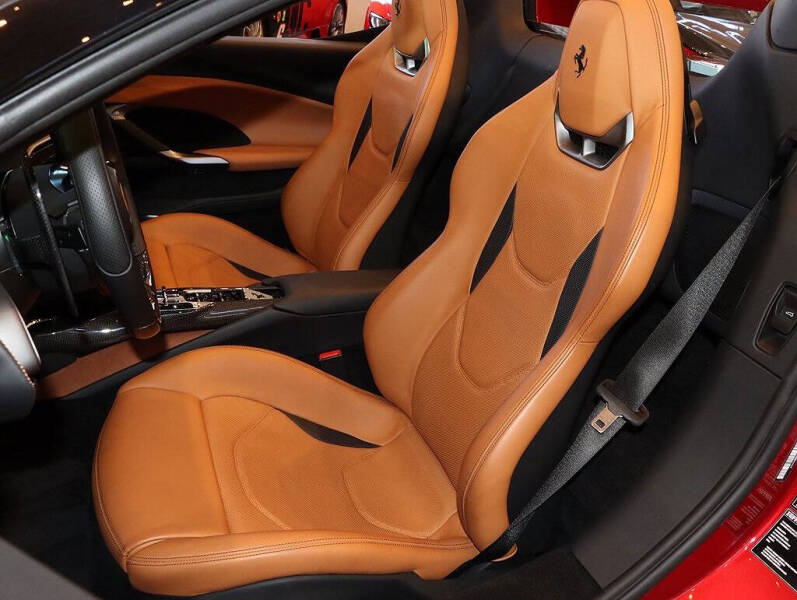 2024 Ferrari 296 GTS