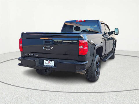 2017 Chevrolet Silverado 1500 Custom