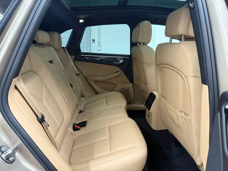 2018 Porsche Macan S