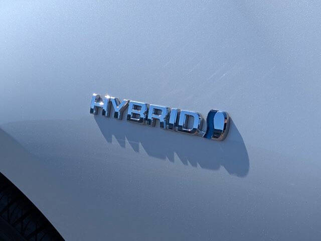 2020 Toyota Prius LE AWD-e