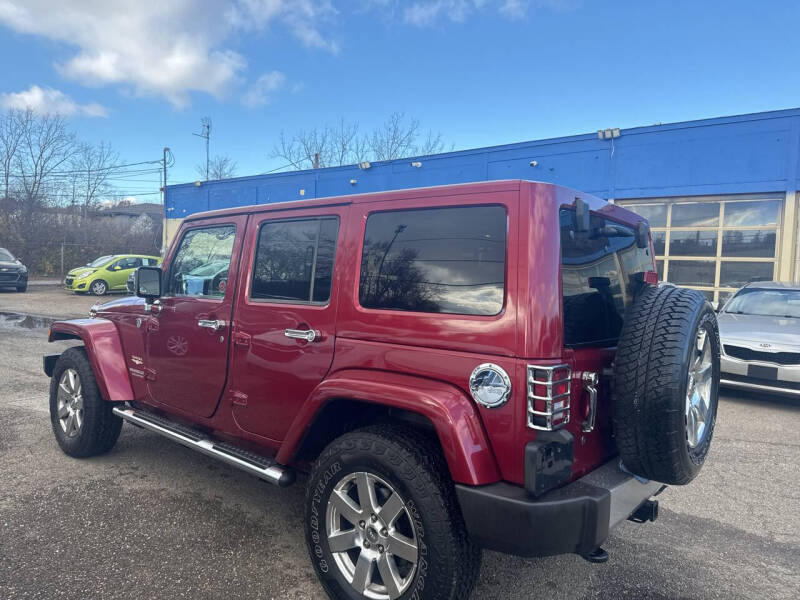 2012 Jeep Wrangler Unlimited Sahara