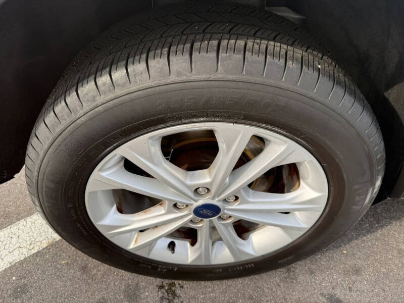 2018 Ford Escape SE