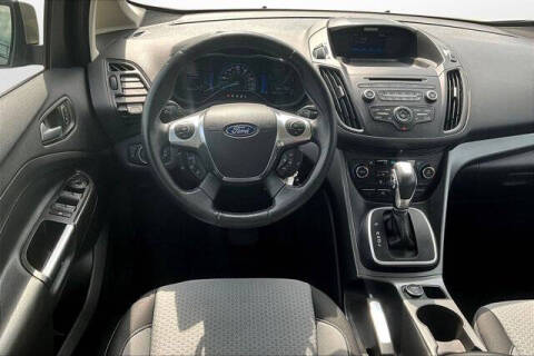 2017 Ford C-MAX Hybrid SE