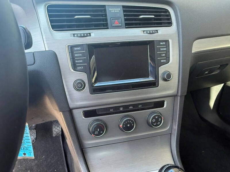 2015 Volkswagen Golf