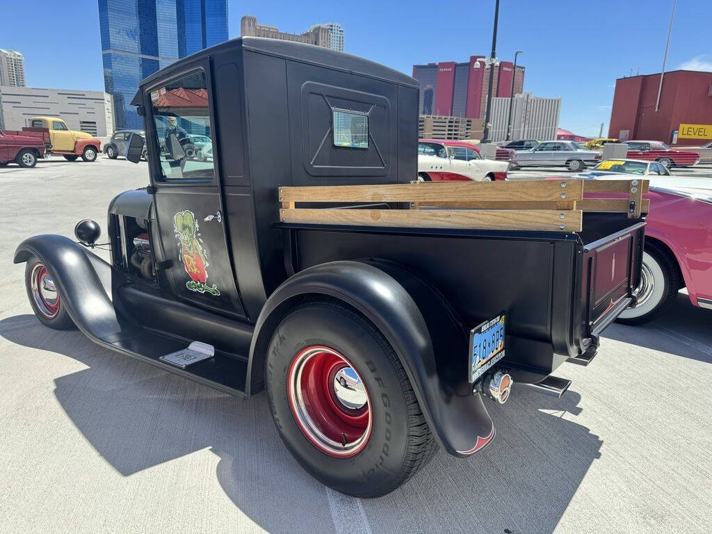 1929 Ford Model A 4