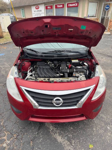 2015 Nissan Versa 1.6 S