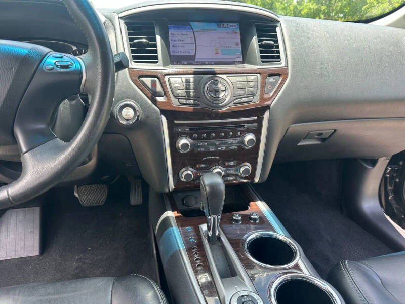 2016 Nissan Pathfinder Platinum