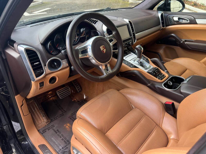 2013 Porsche Cayenne Turbo