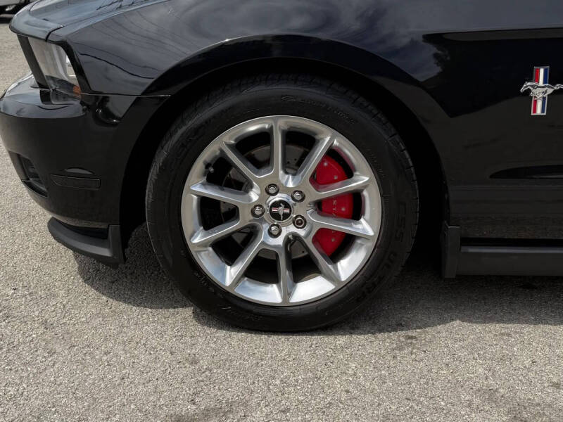2011 Ford Mustang V6 Premium