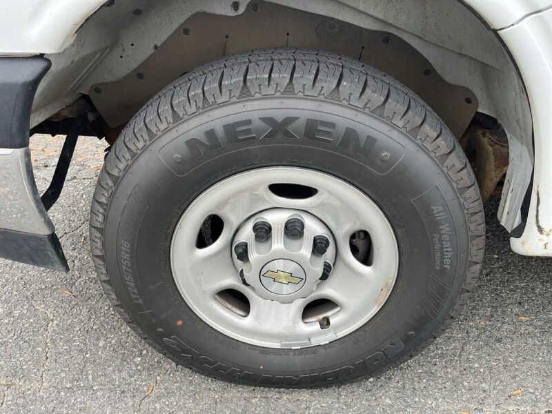 2022 Chevrolet Express 3500