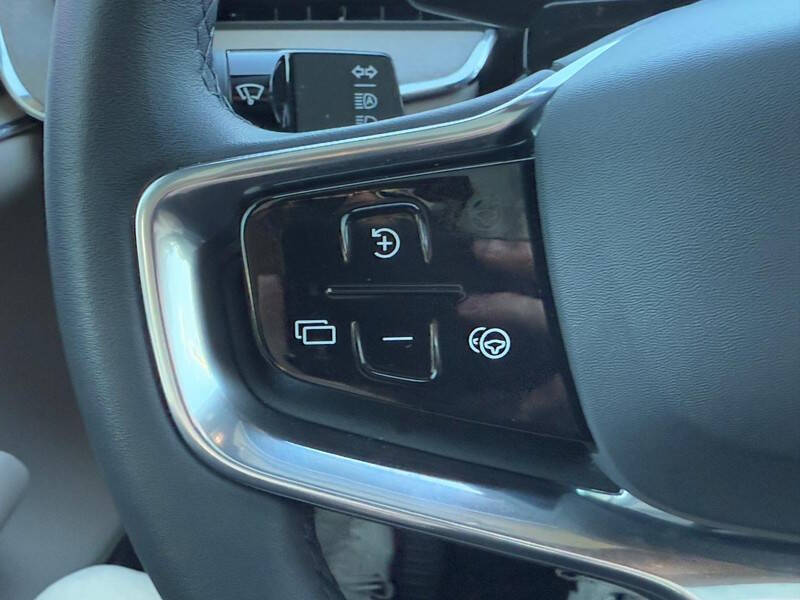 2025 Volvo EX90 Twin Performance Ultra 6P