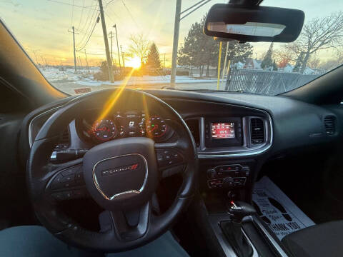 2017 Dodge Charger SE