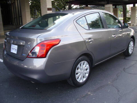2012 Nissan Versa