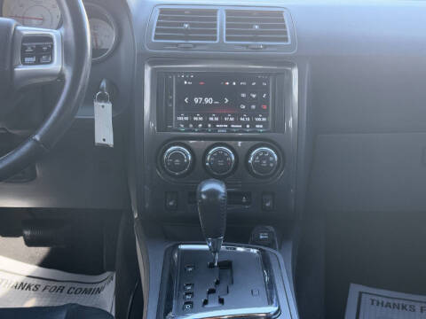 2012 Dodge Challenger SXT