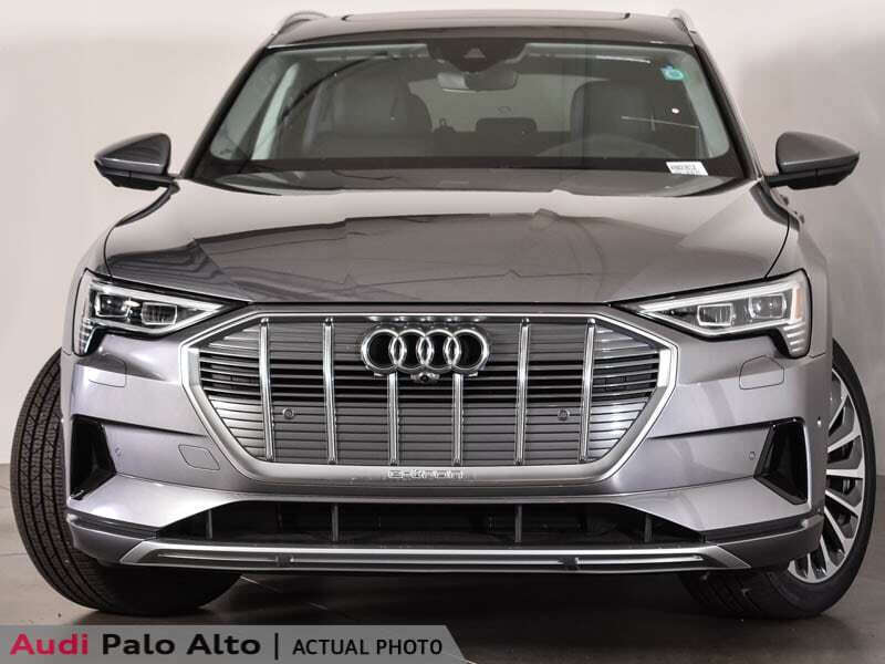2019 Audi e-tron quattro Prestige