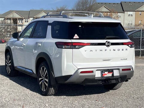 2025 Nissan Pathfinder Platinum