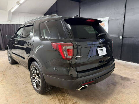 2016 Ford Explorer Sport