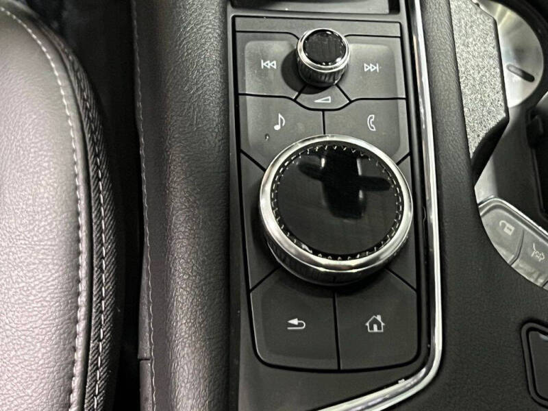 2024 Cadillac XT6 Luxury