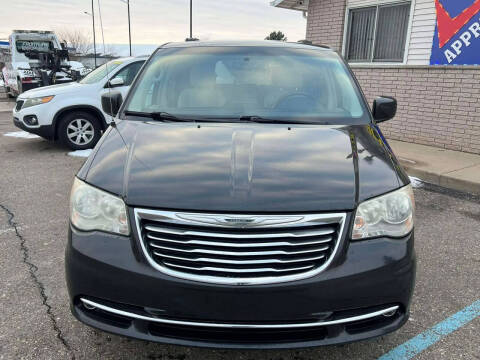 2012 Chrysler Town and Country Touring