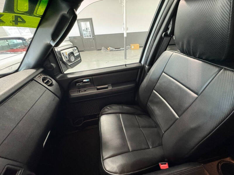 2017 Ford Expedition EL XL Fleet