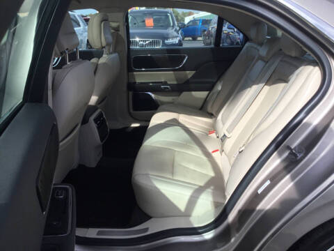 2019 Lincoln Continental Select