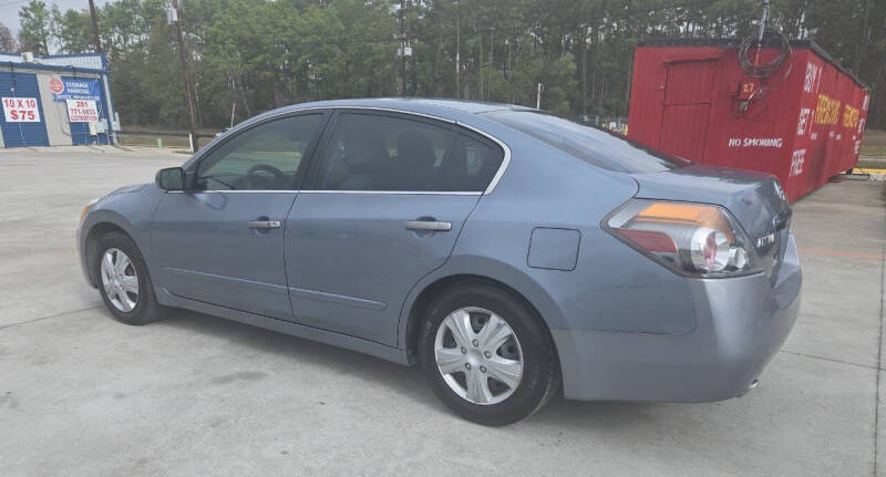 2011 Nissan Altima S photo 11