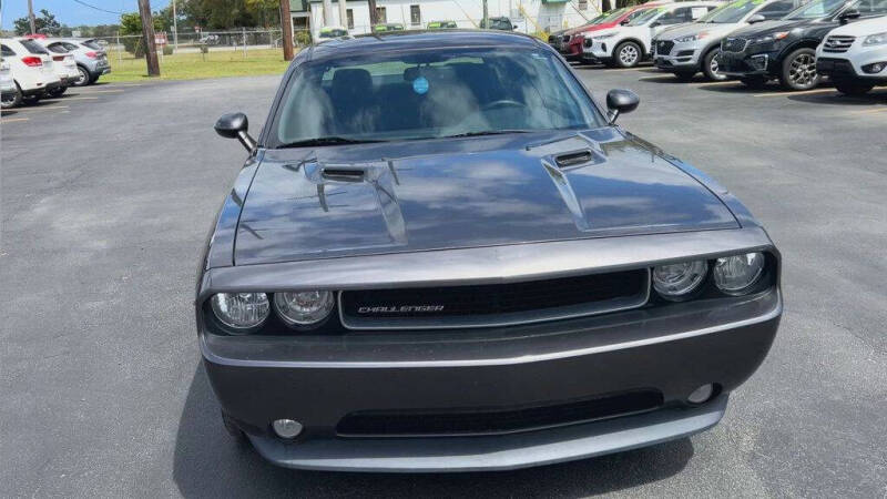 2014 Dodge Challenger SXT
