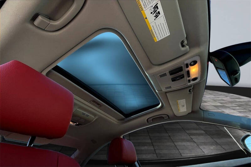 2013 BMW 3 Series 328i