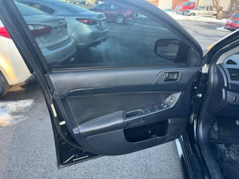 2016 Mitsubishi Lancer ES