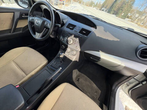 2013 Mazda MAZDA3 i Touring