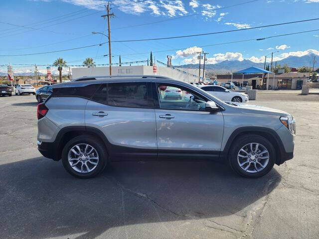 2023 GMC Terrain SLT