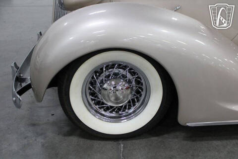 1937 Packard 115C