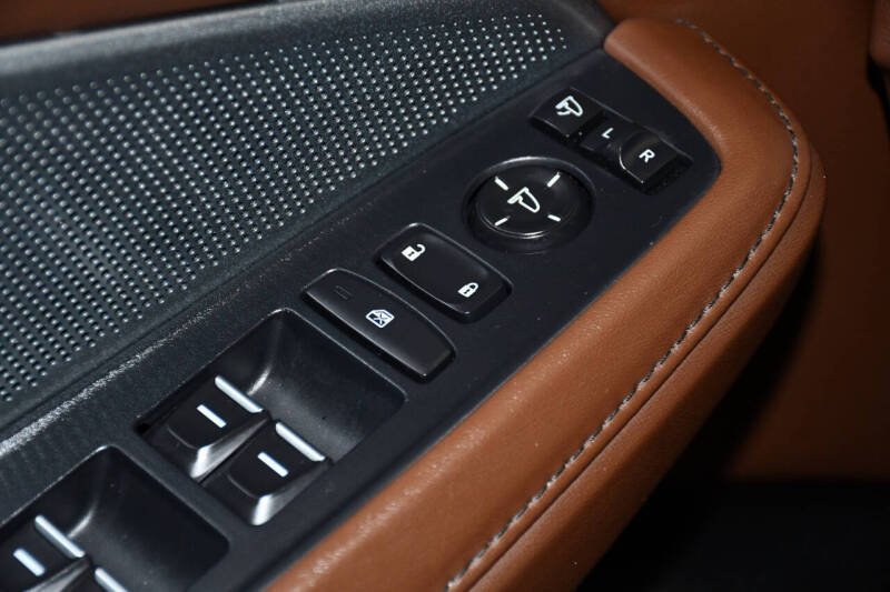 2025 Acura MDX SH-AWD w/Tech