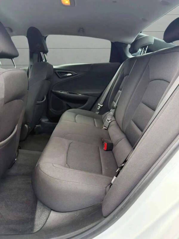 2021 Chevrolet Malibu LS