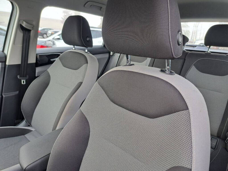 2024 Volkswagen Taos S