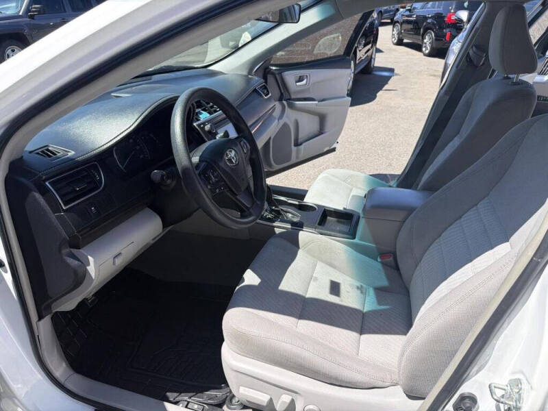 2015 Toyota Camry LE