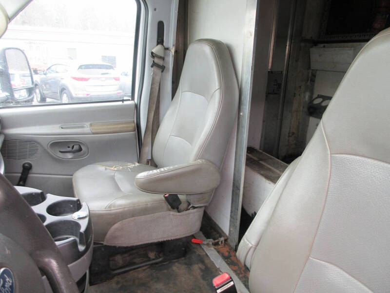 2007 Ford E-Series E-450 SD