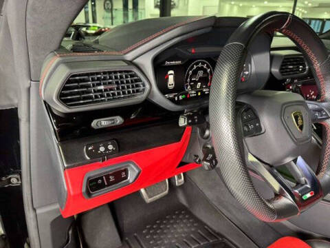 2022 Lamborghini Urus