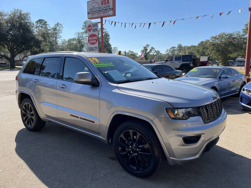 2019 Jeep Grand Cherokee Altitude's photo