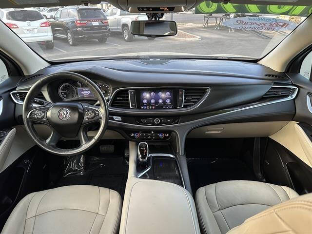 2020 Buick Enclave Essence