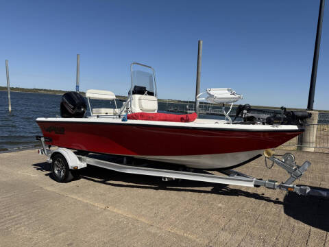 2015 Mako 19 CPX