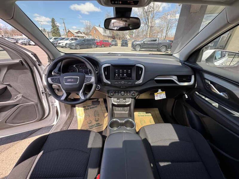 2022 GMC Terrain SLE