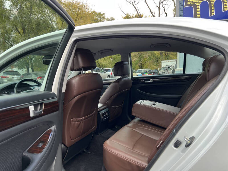 2012 Hyundai Genesis 3.8L V6