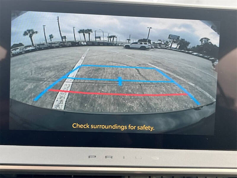 2024 Toyota Prius XLE